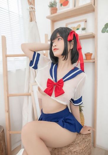 年轻的女教师在线播放_HD在线播放