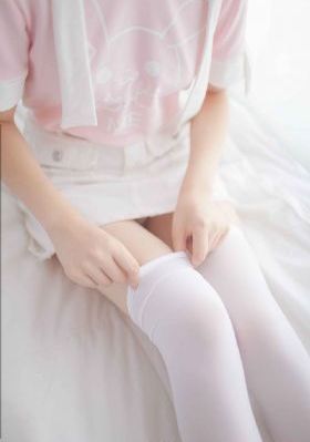 国产三级在线观看网址_十万网红美女美酱