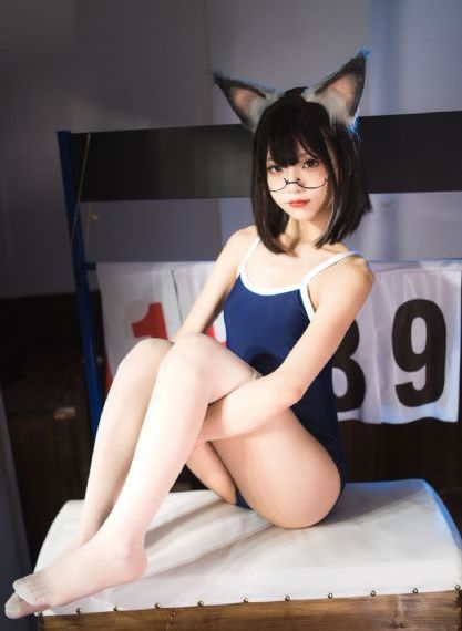 波多野结衣色诱老人公_4K在线手机播放